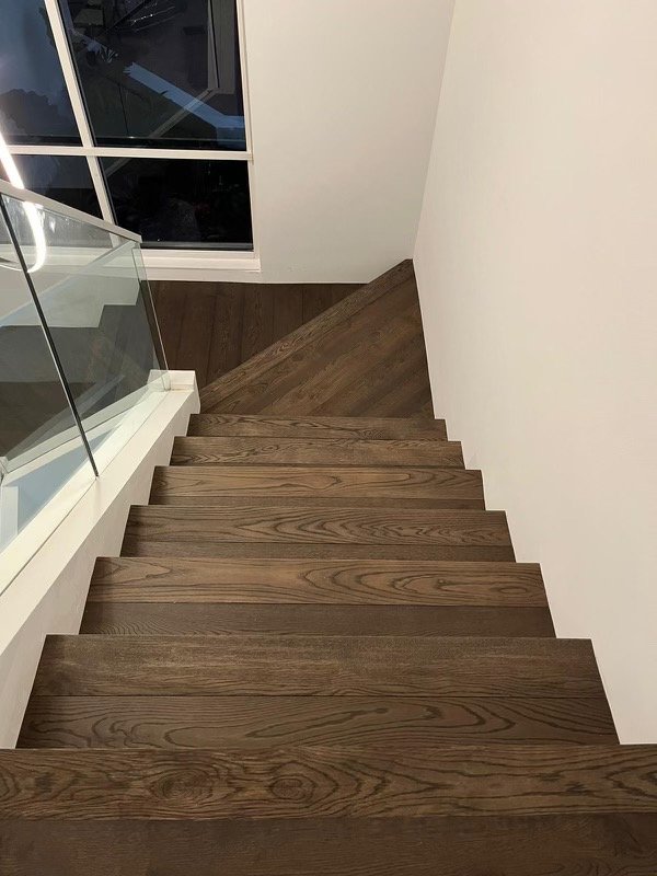 Luigi-2 Luigi hard floor